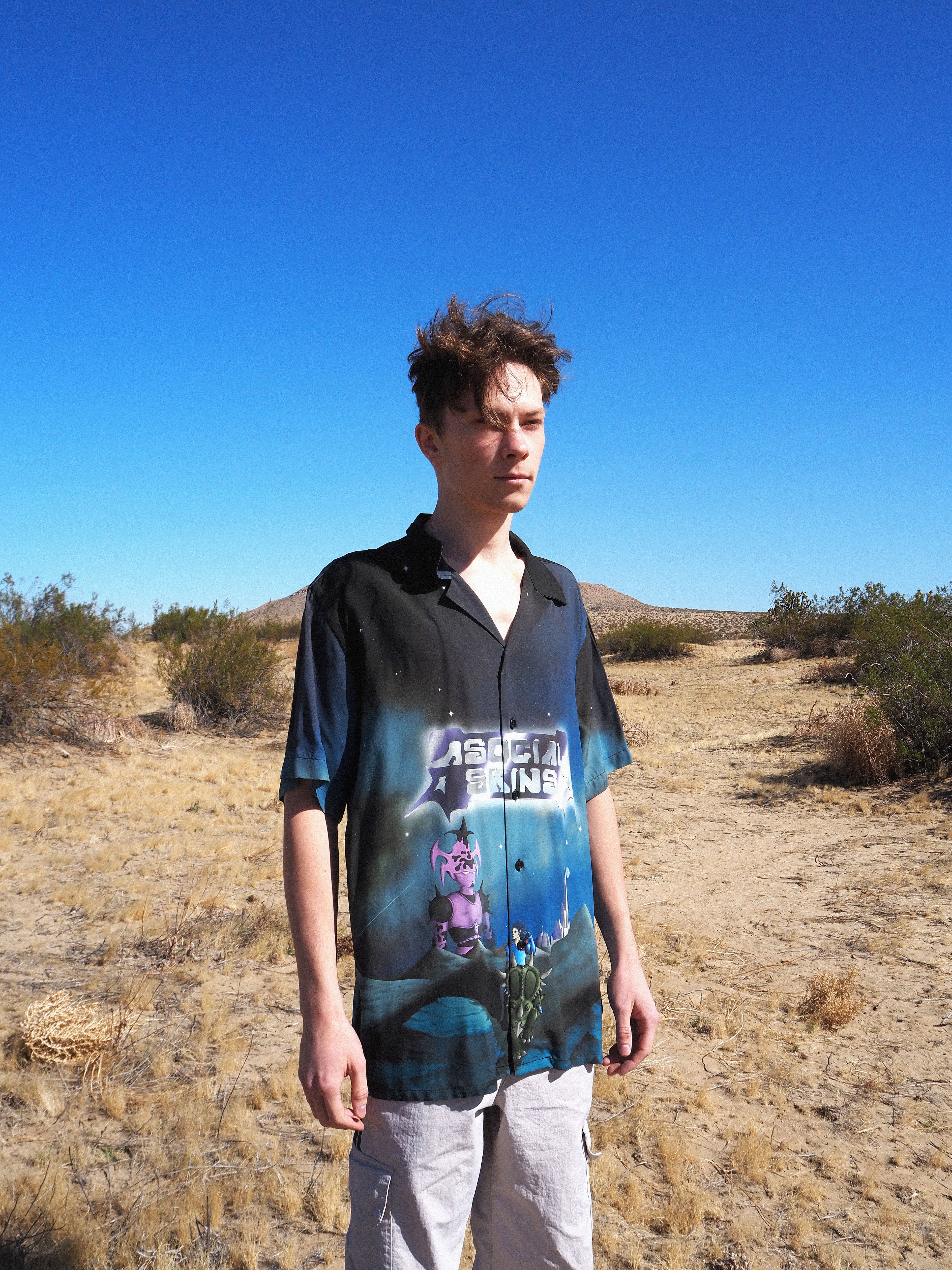 VISION IN VISION - BUTTON UP SHIRT